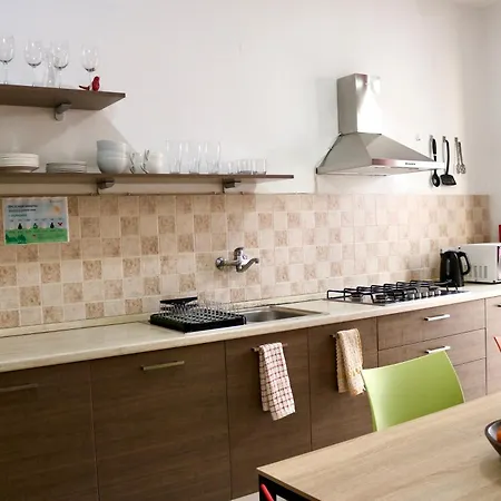 Accommodatie bij particulieren Convenient Location Master Bedroom